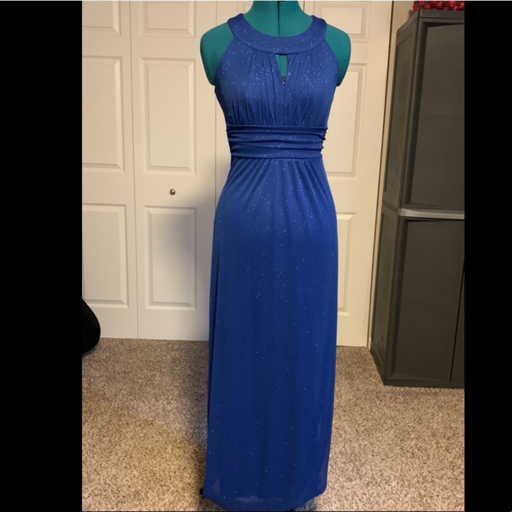Keyhole Halter Neck Glittery Royal Blue Dress